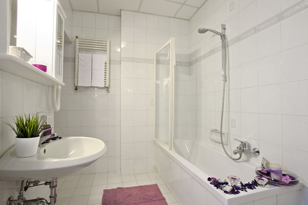 Hotel Villa San Lorenzo Maria — Hotel rooms in Rome, Lazio