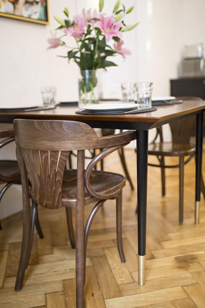 Antique Apartments - Plac Szczepanski — Restaurant & bars in Krakow, Lesser Poland