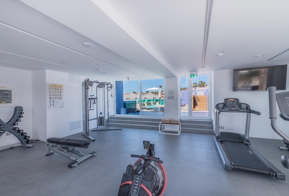 Hotel LIVVO Los Calderones - Adults Recommended — Sports & recreation in Maspalomas, Canary Islands