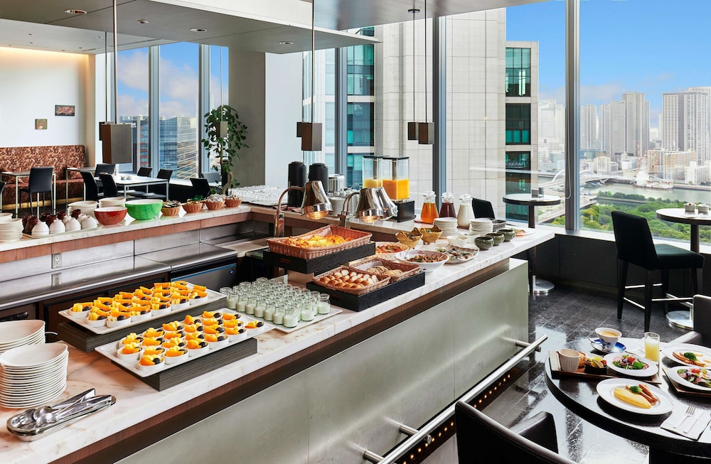 Park Hotel Tokyo — Restaurant & bars in Tokyo, Tokyo