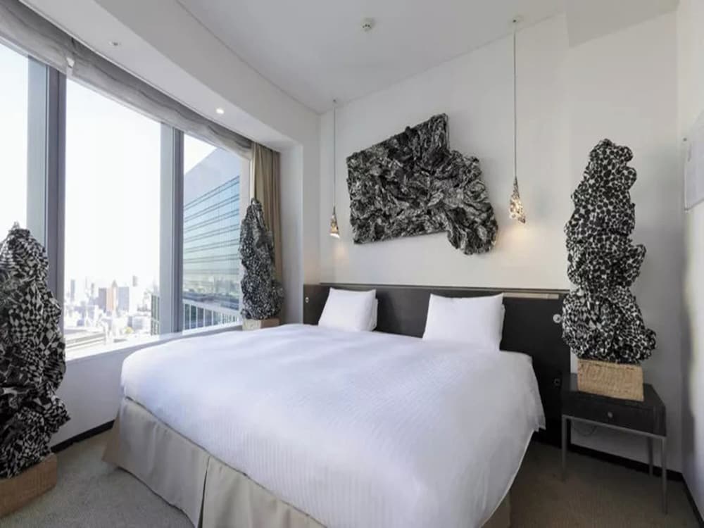 Park Hotel Tokyo — Hotel rooms in Tokyo, Tokyo