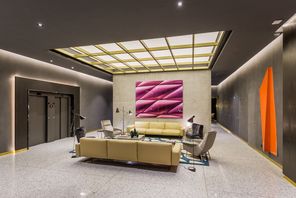 Room Mate Collection Gerard, Barcelona — Hotel building in Barcelona, Catalonia