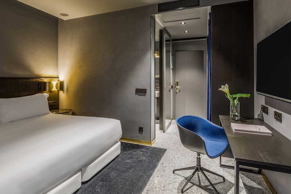 Room Mate Collection Gerard, Barcelona — Hotel rooms in Barcelona, Catalonia