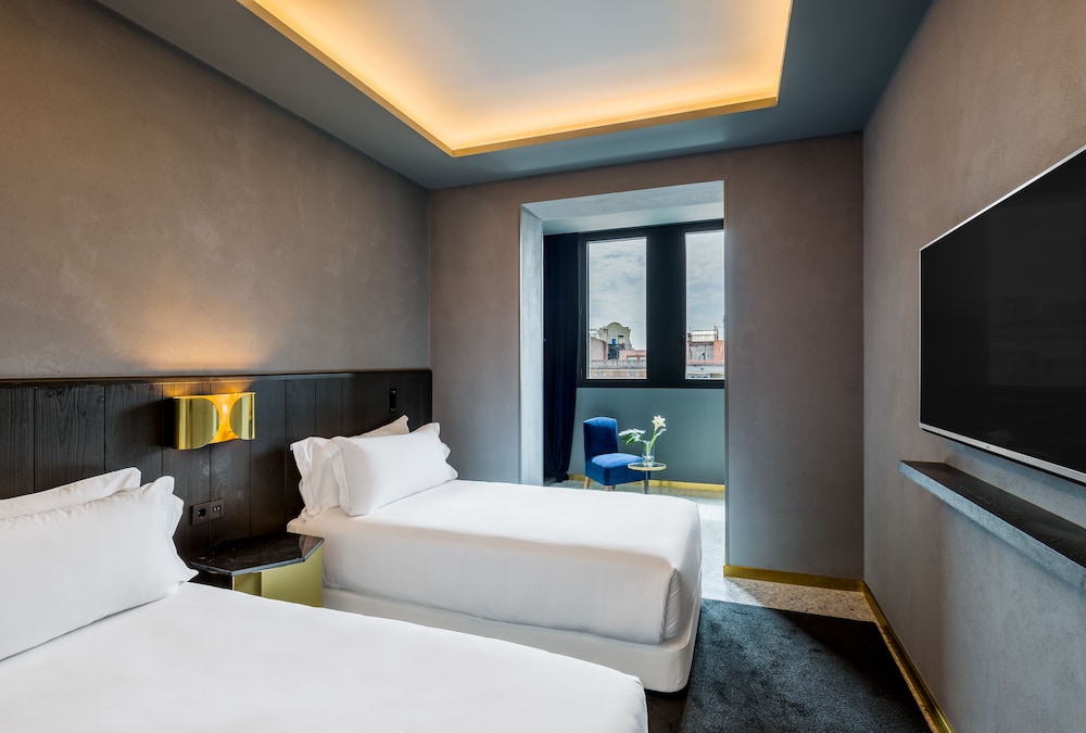Room Mate Collection Gerard, Barcelona — Hotel rooms in Barcelona, Catalonia