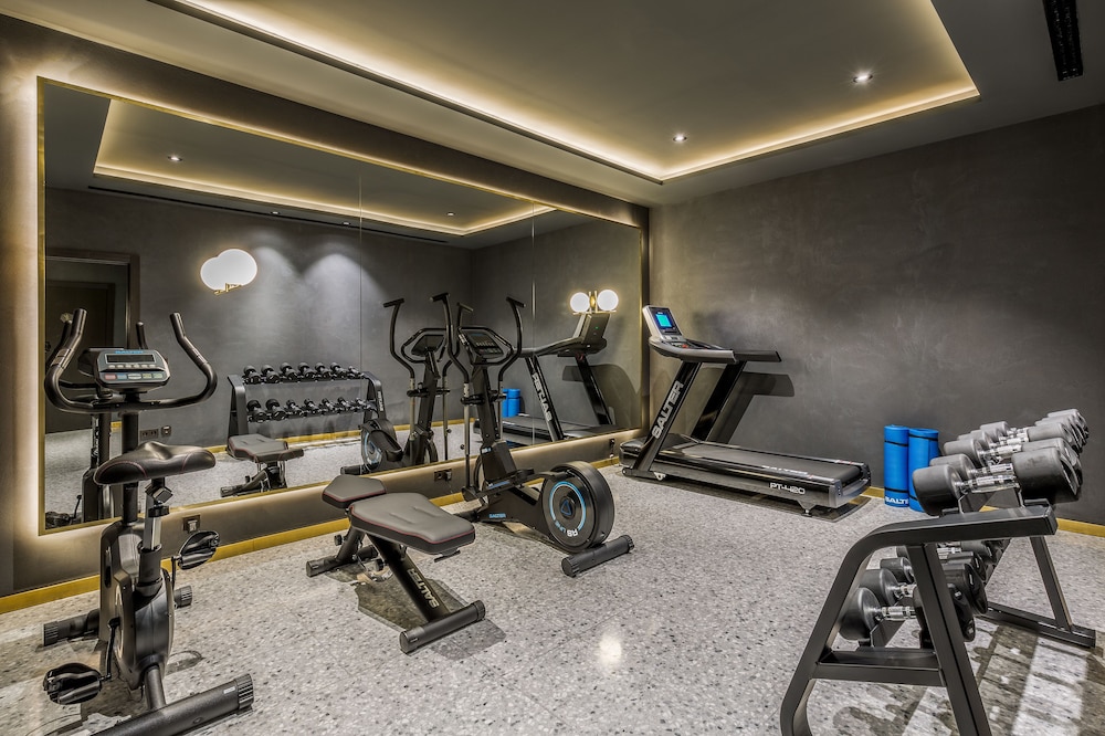 Room Mate Collection Gerard, Barcelona — Sports & recreation in Barcelona, Catalonia