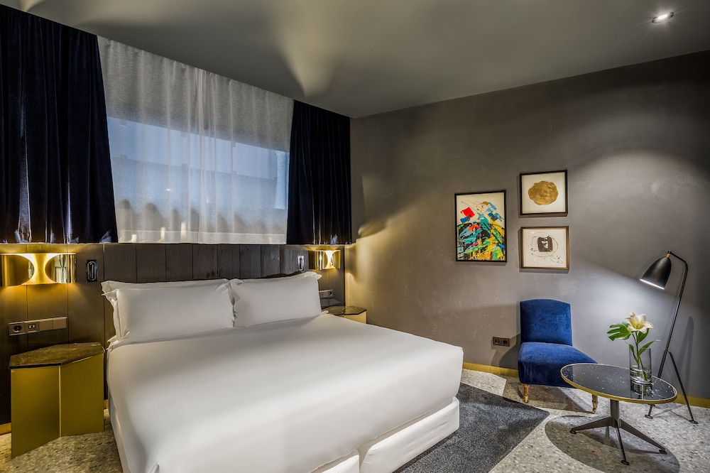 Room Mate Collection Gerard, Barcelona — Hotel rooms in Barcelona, Catalonia