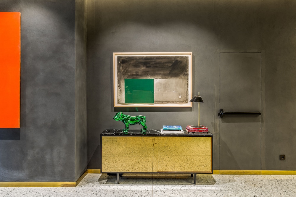 Room Mate Collection Gerard, Barcelona — Hotel building in Barcelona, Catalonia