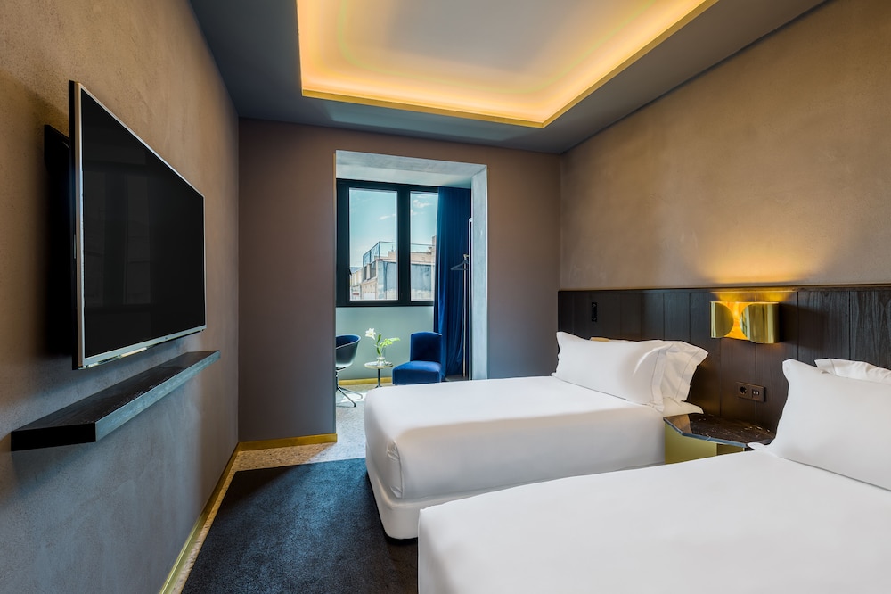 Room Mate Collection Gerard, Barcelona — Hotel rooms in Barcelona, Catalonia