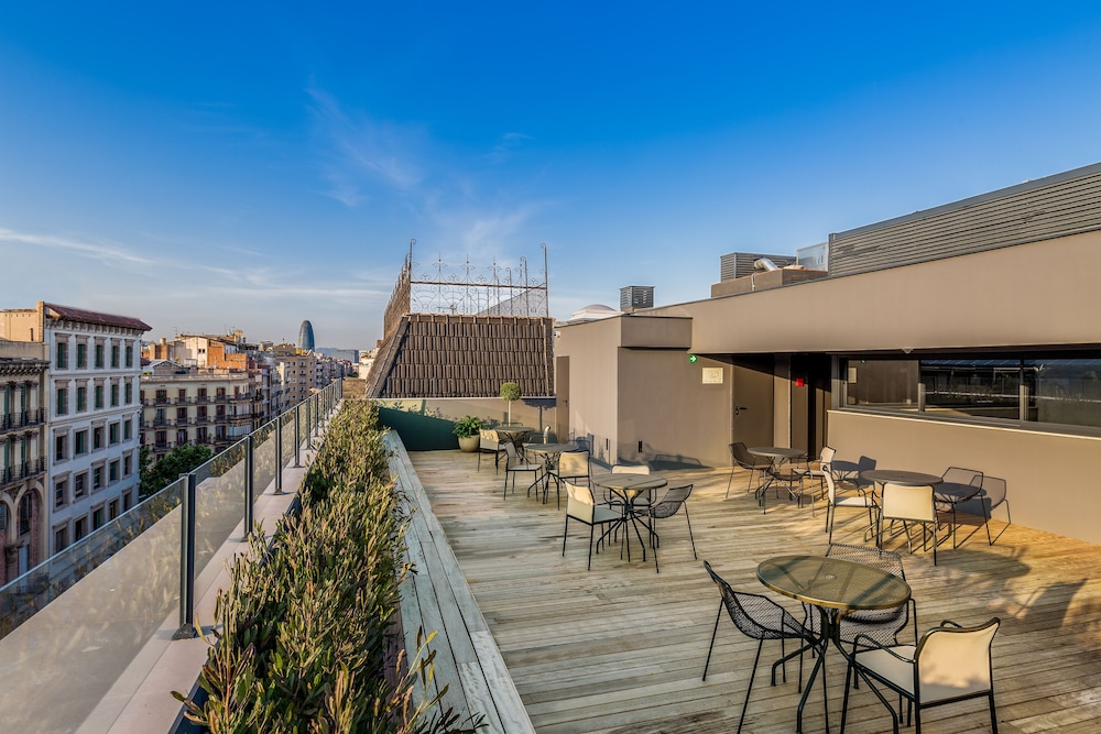 Room Mate Collection Gerard, Barcelona — Restaurant & bars in Barcelona, Catalonia