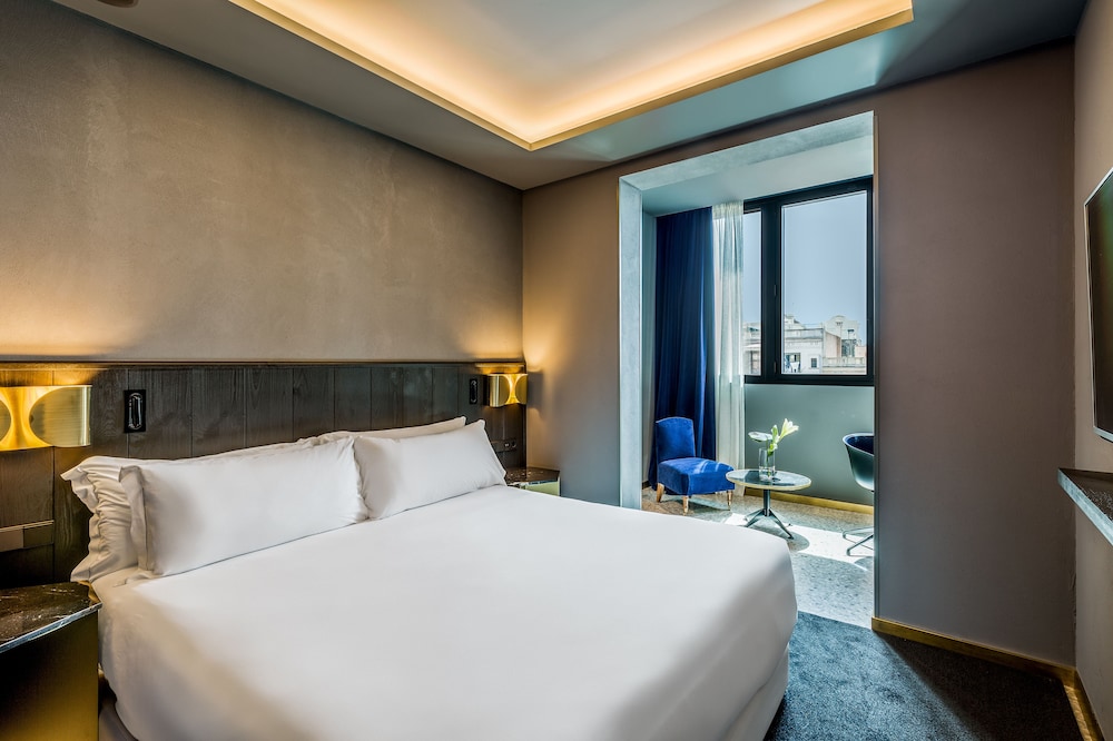 Room Mate Collection Gerard, Barcelona — Hotel rooms in Barcelona, Catalonia