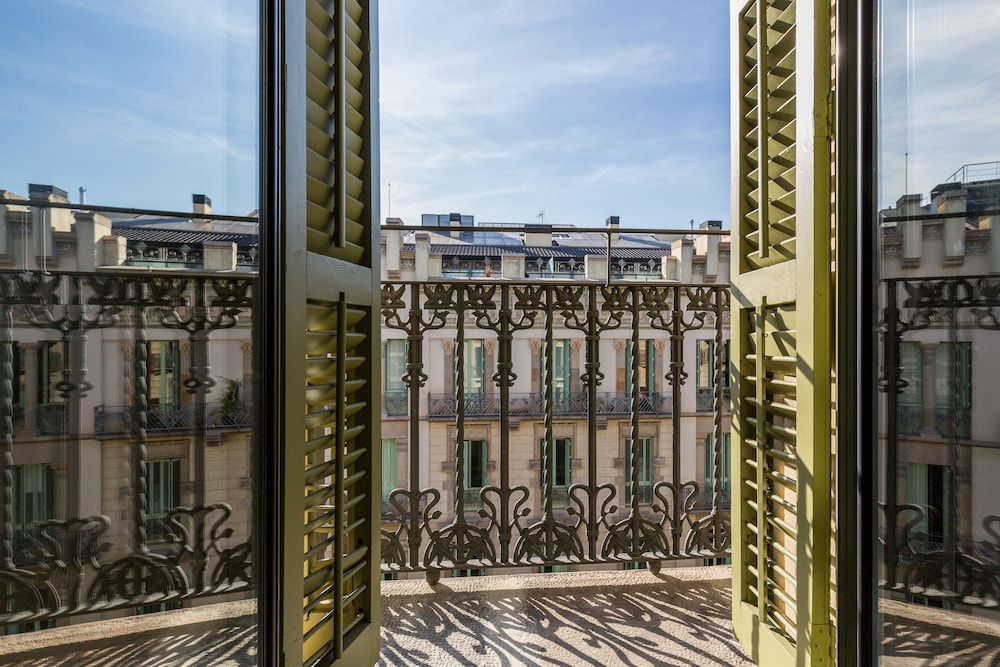 Room Mate Collection Gerard, Barcelona — Attractions in the area in Barcelona, Catalonia