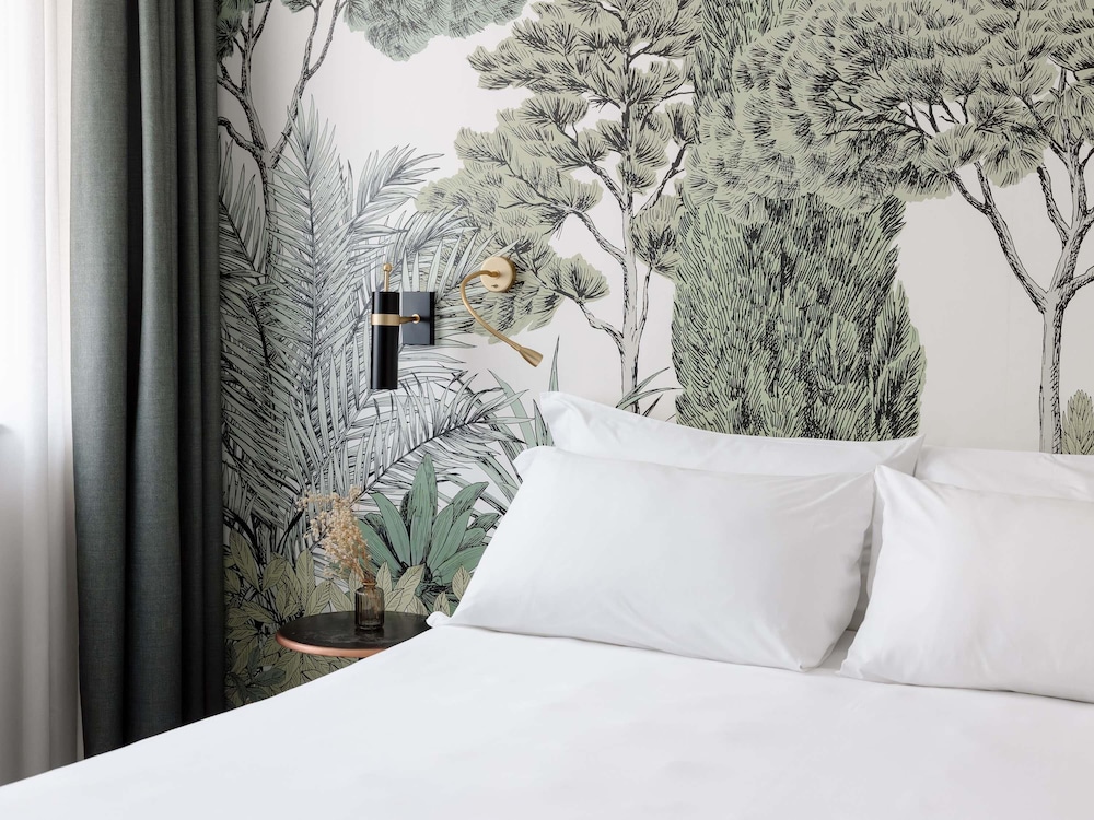 Mercure Roma Corso Trieste — Hotel rooms in Rome, Lazio