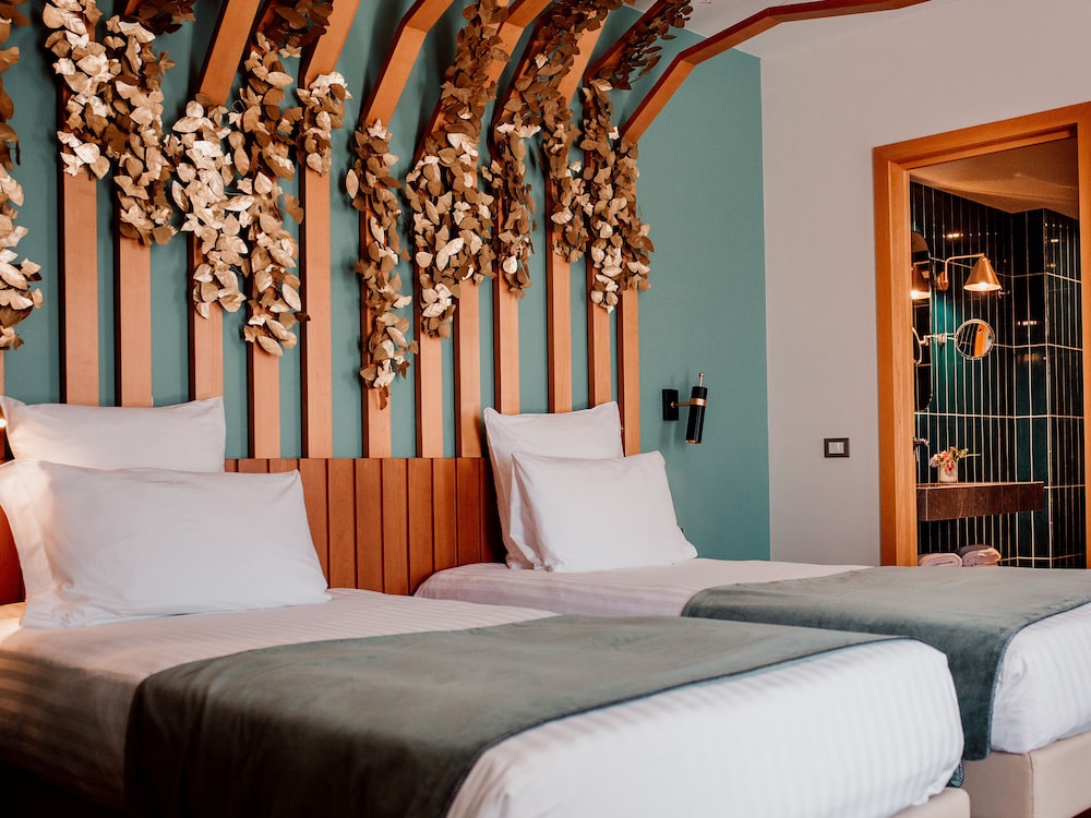 Mercure Roma Corso Trieste — Hotel rooms in Rome, Lazio