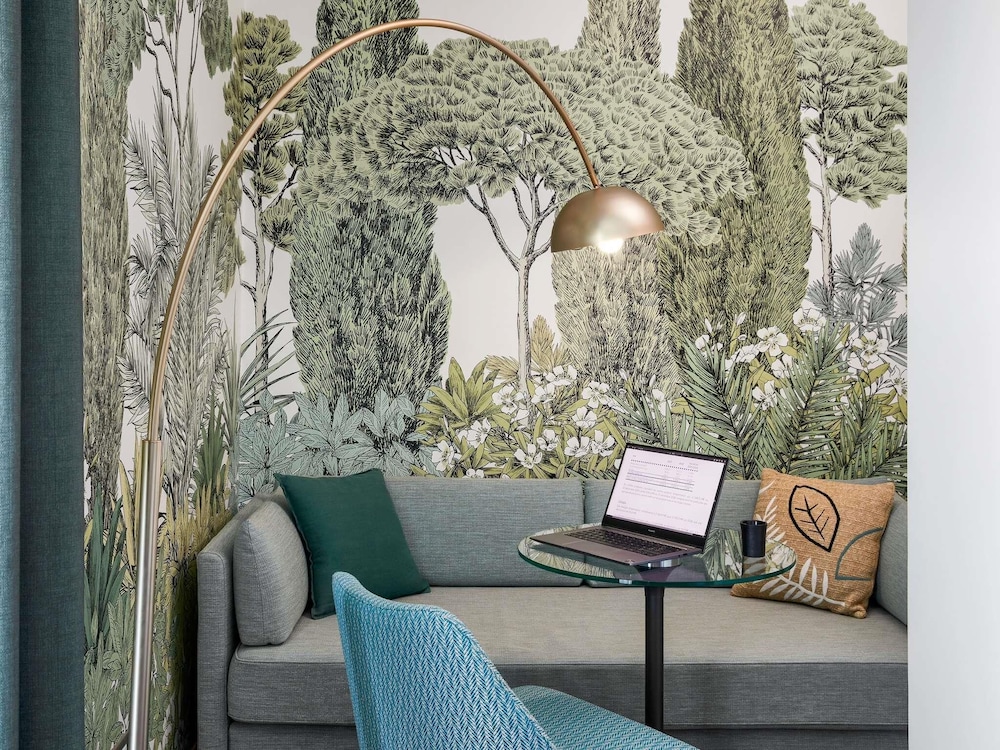 Mercure Roma Corso Trieste — Hotel rooms in Rome, Lazio