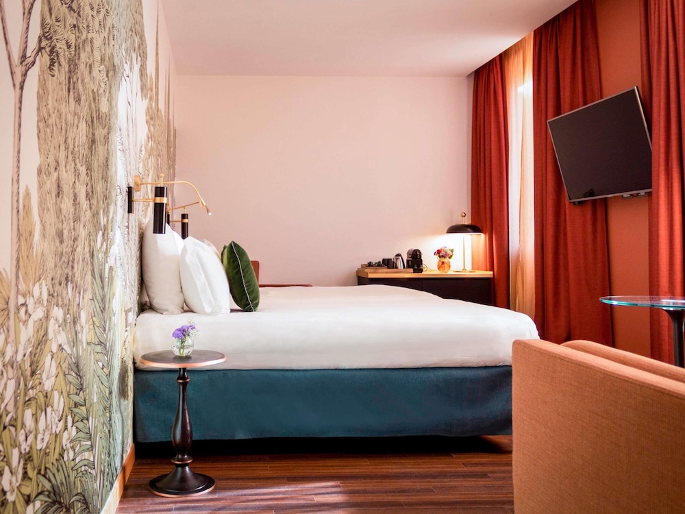 Mercure Roma Corso Trieste — Hotel rooms in Rome, Lazio