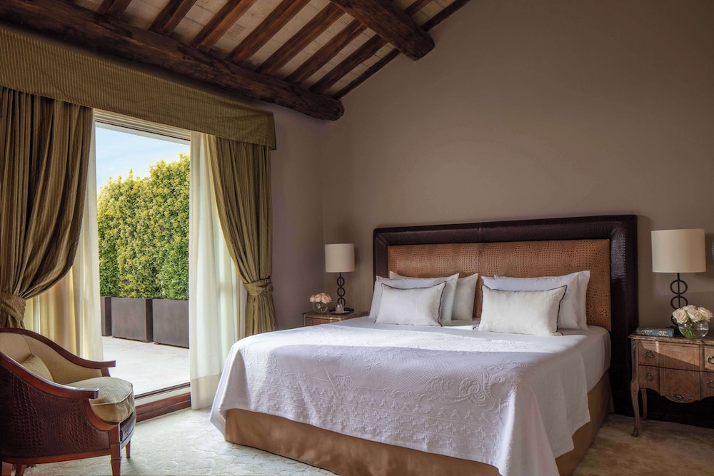 Anantara Palazzo Naiadi Rome Hotel - A Leading Hotel of the World — Hotel rooms in Rome, Lazio