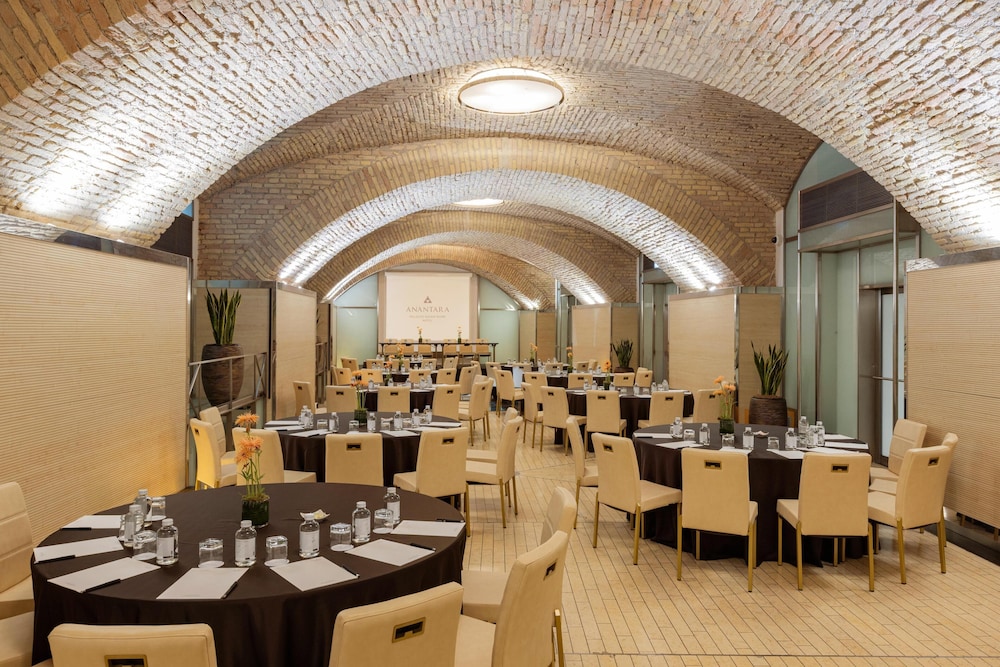 Anantara Palazzo Naiadi Rome Hotel - A Leading Hotel of the World — Restaurant & bars in Rome, Lazio
