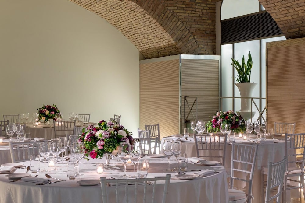 Anantara Palazzo Naiadi Rome Hotel - A Leading Hotel of the World — Restaurant & bars in Rome, Lazio