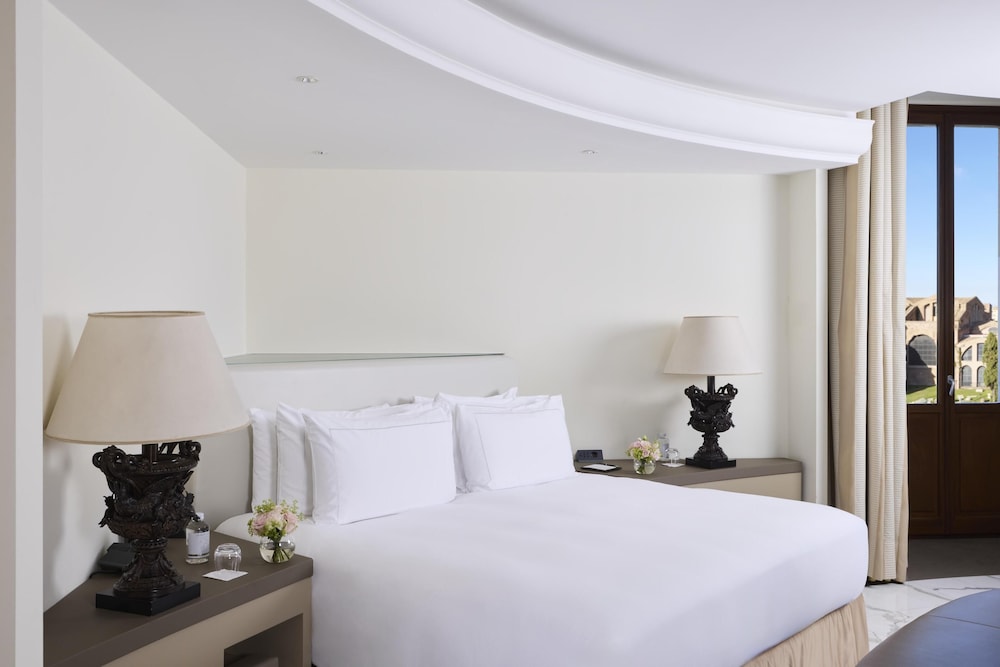 Anantara Palazzo Naiadi Rome Hotel - A Leading Hotel of the World — Hotel rooms in Rome, Lazio