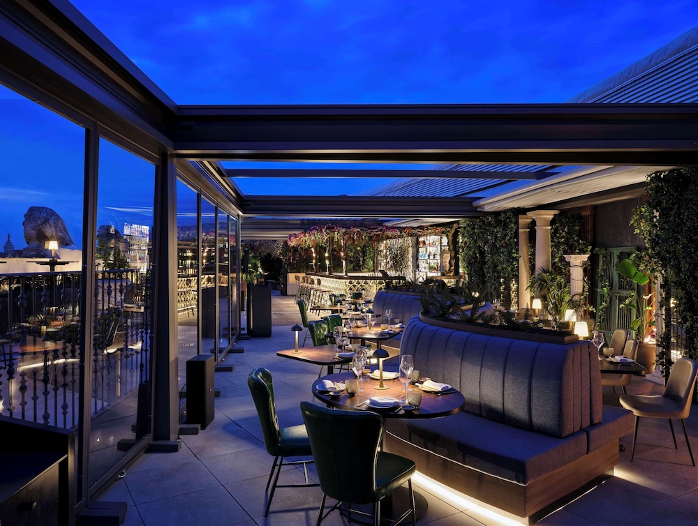 Anantara Palazzo Naiadi Rome Hotel - A Leading Hotel of the World — Restaurant & bars in Rome, Lazio