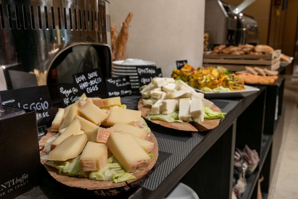 Hotel Cappello D'Oro, BW Signature Collection — Restaurant & bars in Bergamo, Lombardy