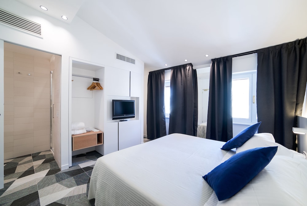 Hotel Cappello D'Oro, BW Signature Collection — Hotel rooms in Bergamo, Lombardy