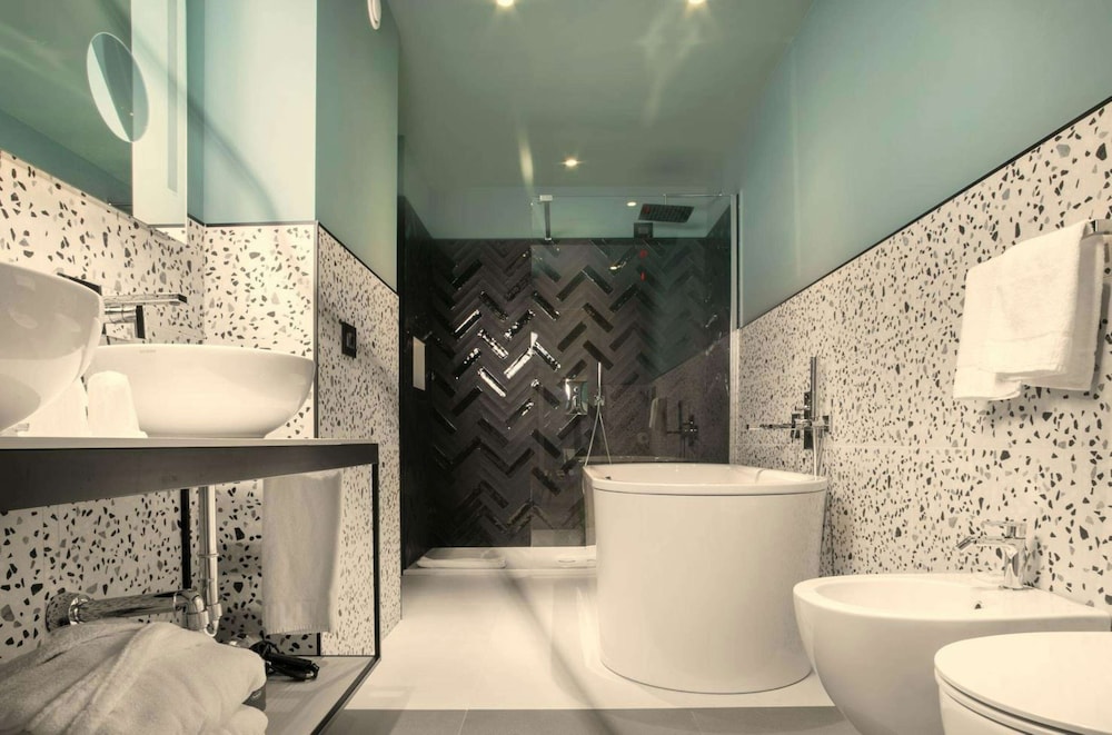 Hotel Cappello D'Oro, BW Signature Collection — Hotel rooms in Bergamo, Lombardy