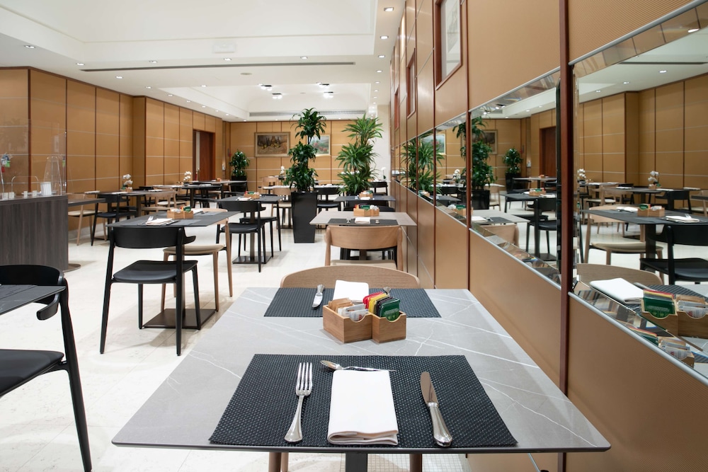 Hotel Cappello D'Oro, BW Signature Collection — Restaurant & bars in Bergamo, Lombardy