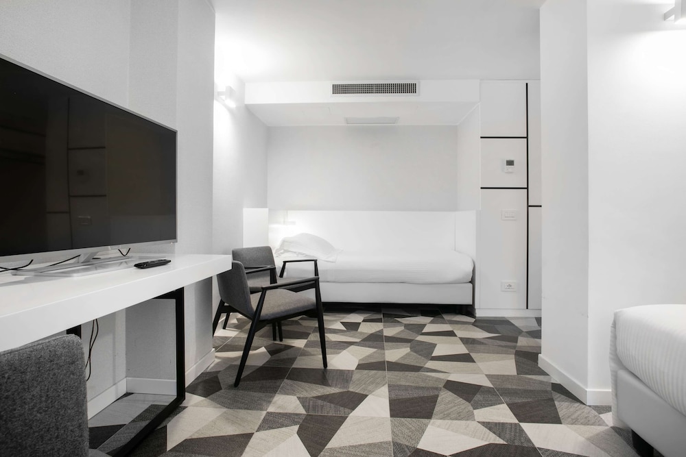 Hotel Cappello D'Oro, BW Signature Collection — Hotel rooms in Bergamo, Lombardy