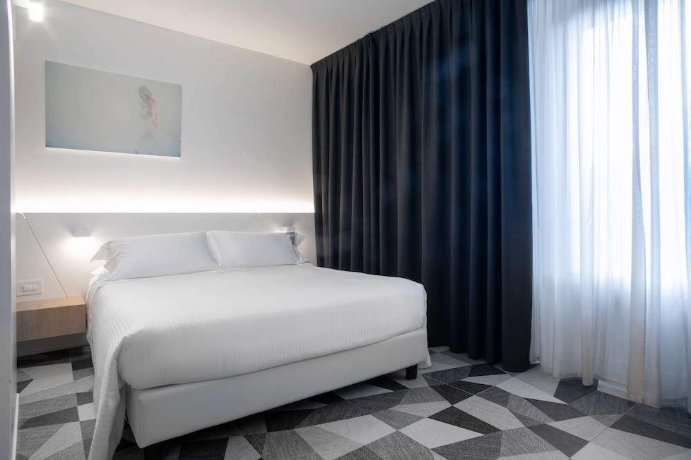 Hotel Cappello D'Oro, BW Signature Collection — Hotel rooms in Bergamo, Lombardy