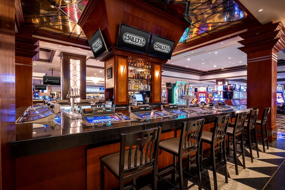 Horseshoe Las Vegas — Restaurant & bars in Las Vegas, Nevada