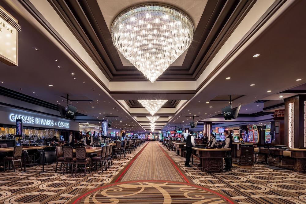 Horseshoe Las Vegas — Restaurant & bars in Las Vegas, Nevada