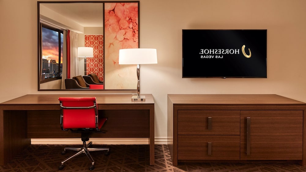 Horseshoe Las Vegas — Hotel rooms in Las Vegas, Nevada