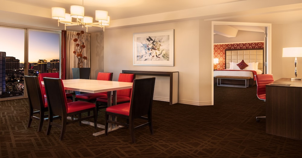 Horseshoe Las Vegas — Hotel rooms in Las Vegas, Nevada