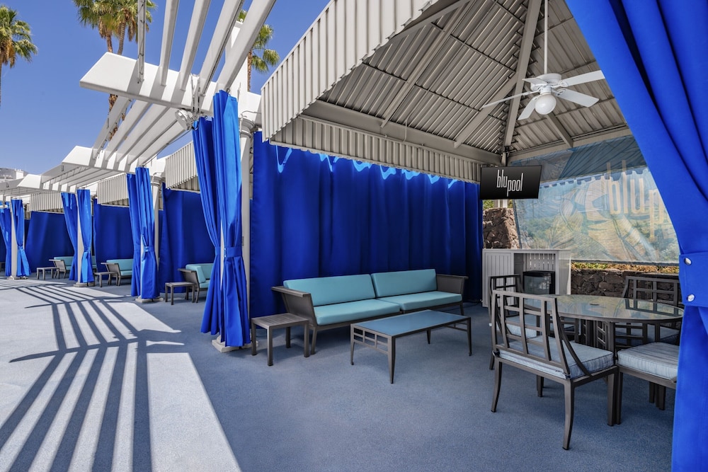 Horseshoe Las Vegas — Swimming pool in Las Vegas, Nevada