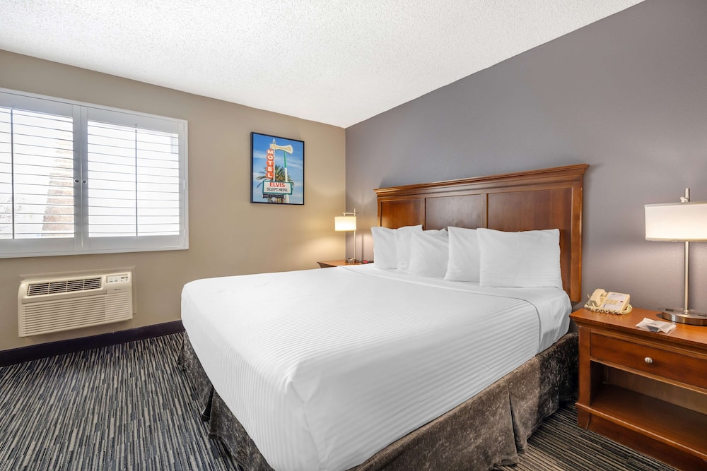 Best Western McCarran Inn — Hotel rooms in Las Vegas, Nevada