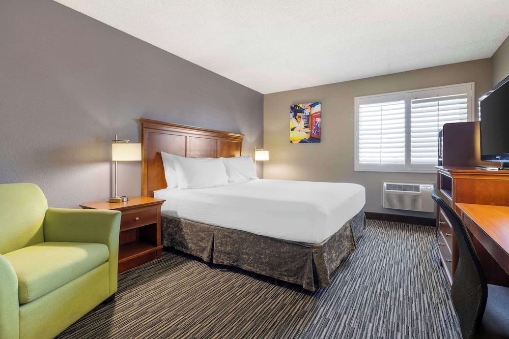 Best Western McCarran Inn — Hotel rooms in Las Vegas, Nevada