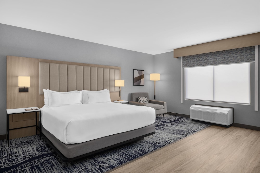 DoubleTree by Hilton Las Vegas Airport — Hotel rooms in Las Vegas, Nevada