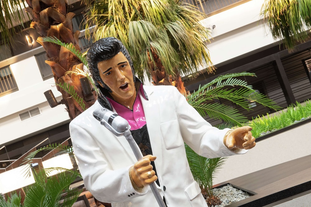 Embassy Suites by Hilton Las Vegas — Attractions in the area in Las Vegas, Nevada