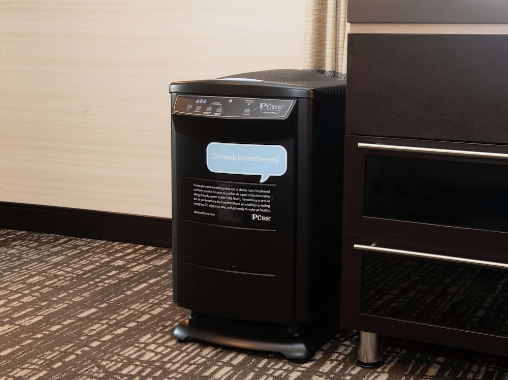 Embassy Suites by Hilton Las Vegas — Hotel rooms in Las Vegas, Nevada