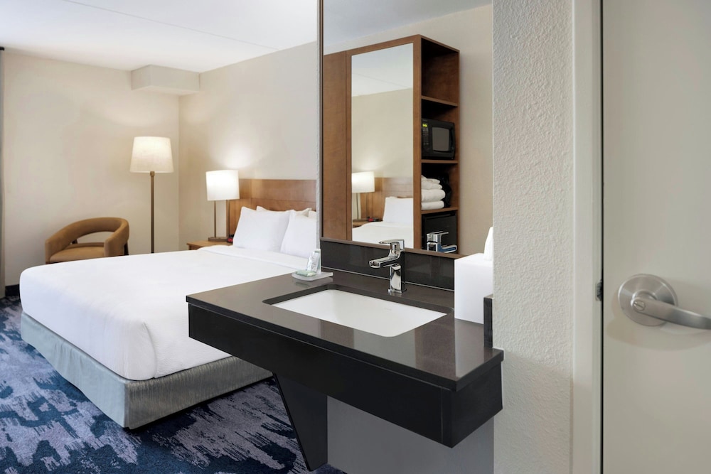Fairfield Inn Las Vegas Convention Center — Hotel rooms in Las Vegas, Nevada