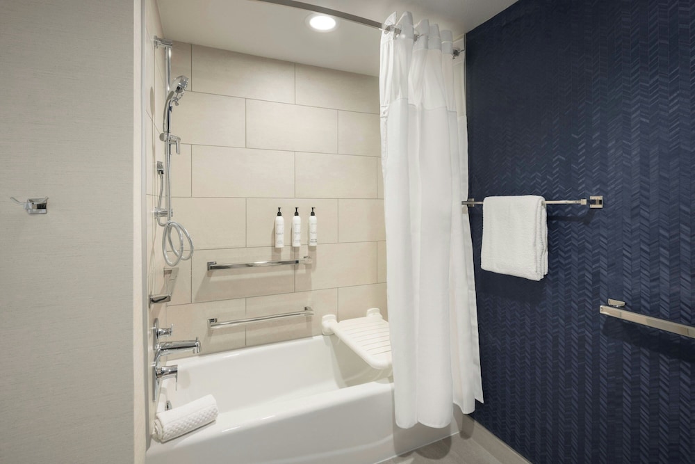 Fairfield Inn Las Vegas Convention Center — Hotel rooms in Las Vegas, Nevada