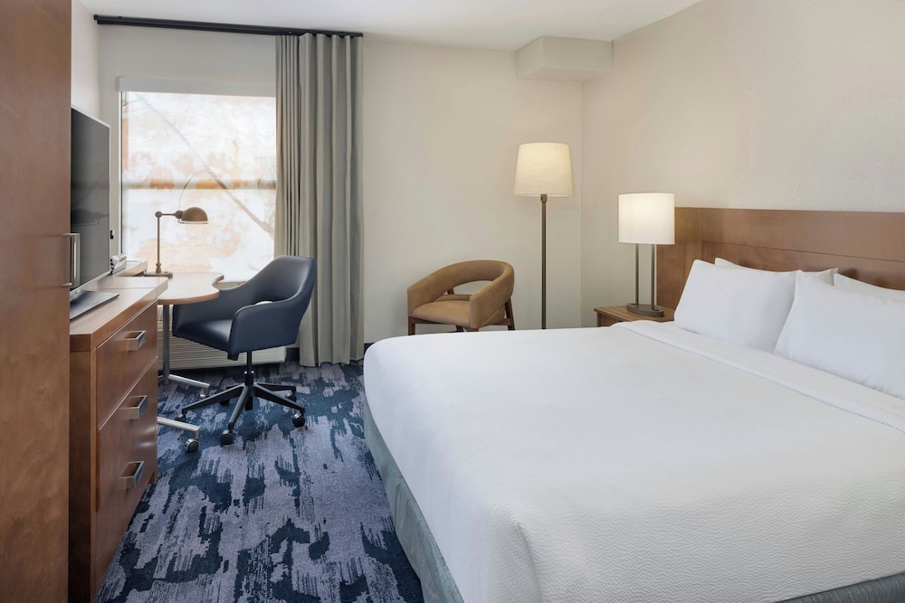 Fairfield Inn Las Vegas Convention Center — Hotel rooms in Las Vegas, Nevada