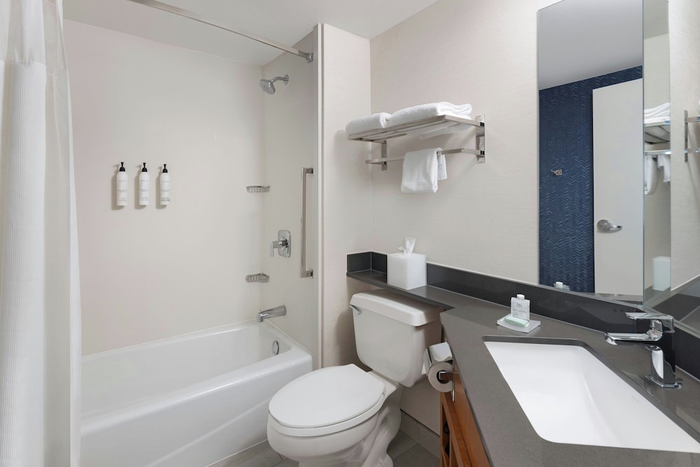 Fairfield Inn Las Vegas Convention Center — Hotel rooms in Las Vegas, Nevada