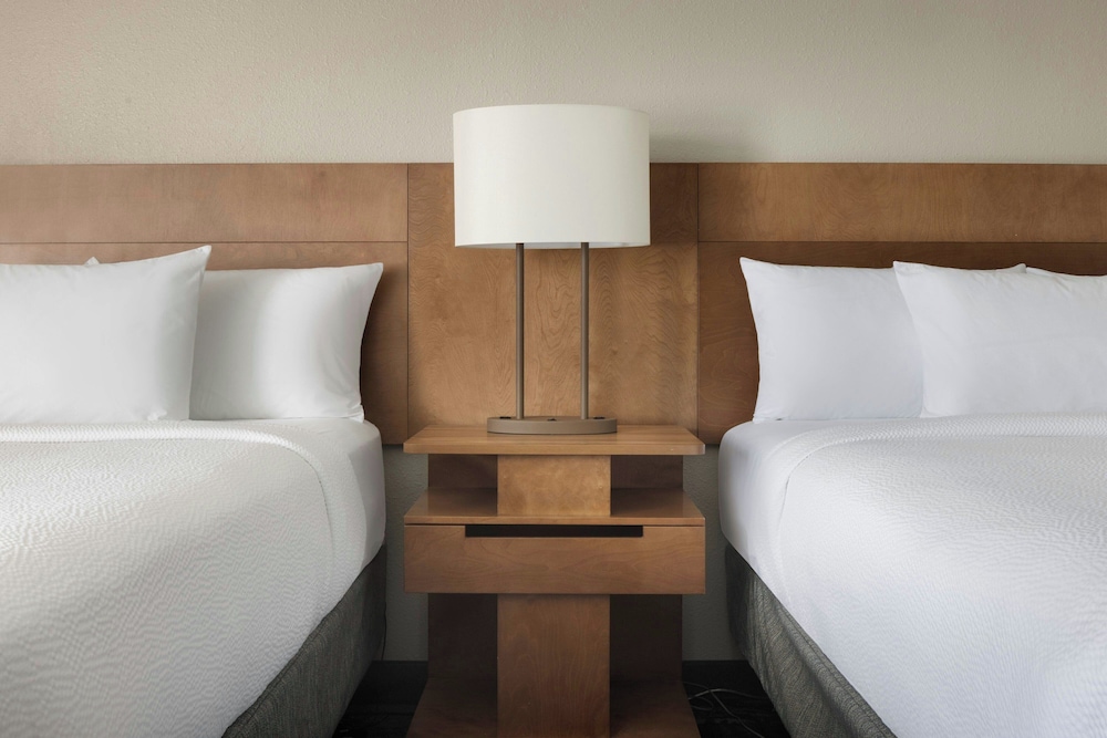 Fairfield Inn Las Vegas Convention Center — Hotel rooms in Las Vegas, Nevada