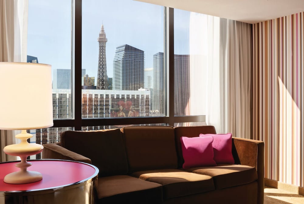 Flamingo Las Vegas Hotel & Casino — Rooms in Las Vegas, Nevada