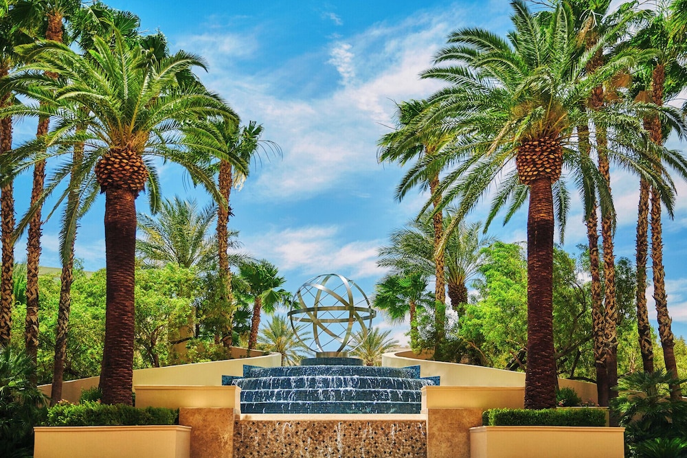 Four Seasons Hotel Las Vegas — Attractions in the area in Las Vegas, Nevada
