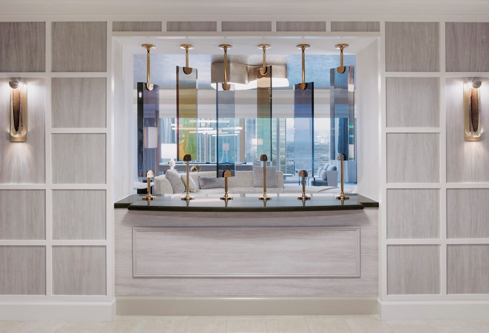 Four Seasons Hotel Las Vegas — Restaurant & bars in Las Vegas, Nevada