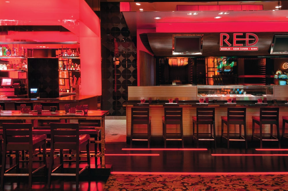 Golden Nugget Las Vegas Hotel & Casino — Restaurant & bars in Las Vegas, Nevada