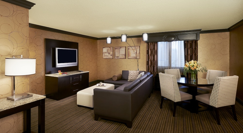 Golden Nugget Las Vegas Hotel & Casino — Hotel rooms in Las Vegas, Nevada